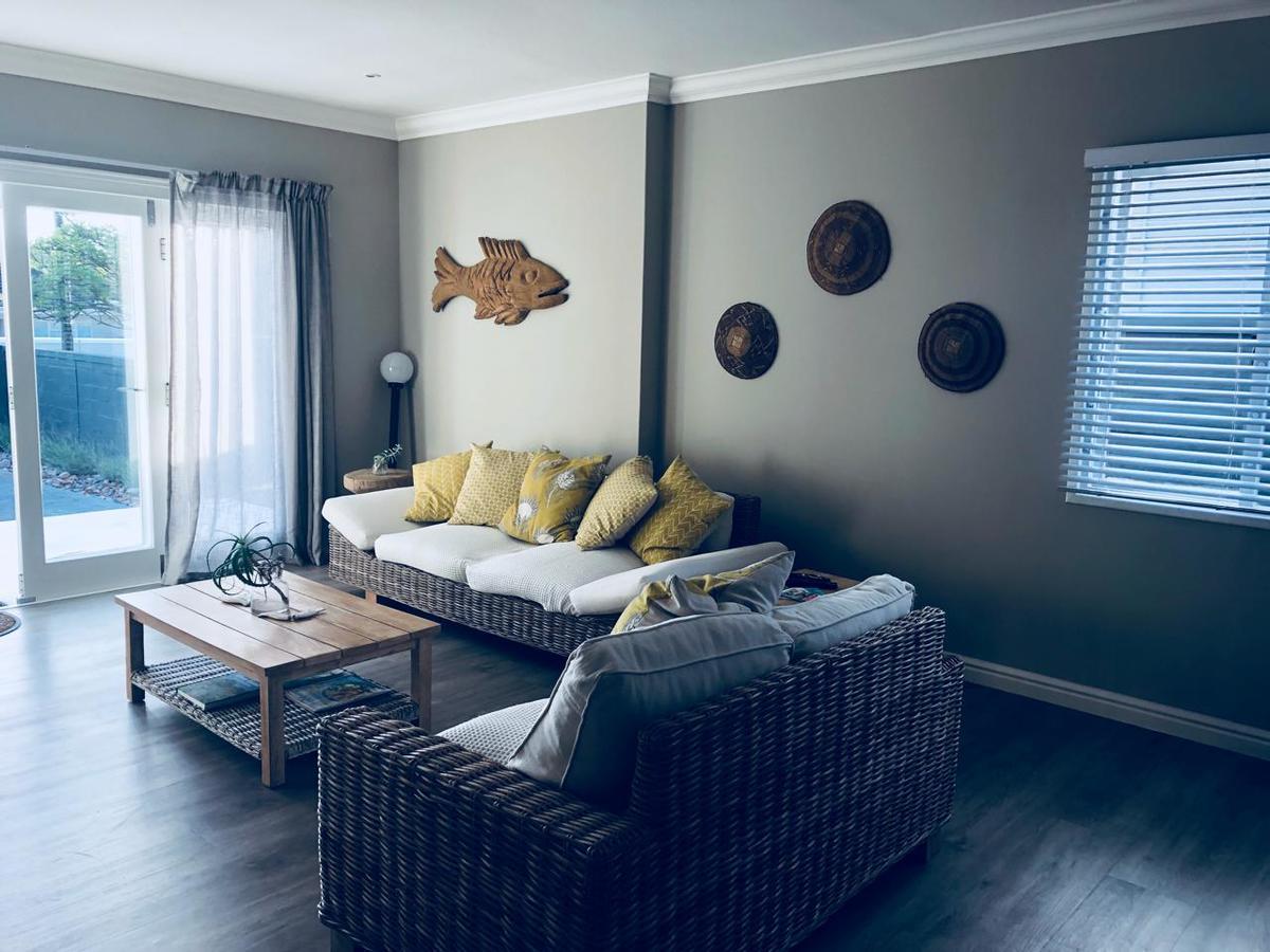 Corban Cottage Hermanus Exterior photo